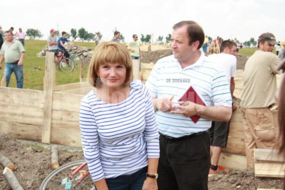 Sprijin: Maria Băsescu a dus cinci tiruri cu ajutoare la Șerbăuți