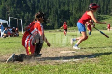 După un meci pe muchie de cuțit, junioarele I din Frasin au câștigat Memorialul Liviu Buhăianu