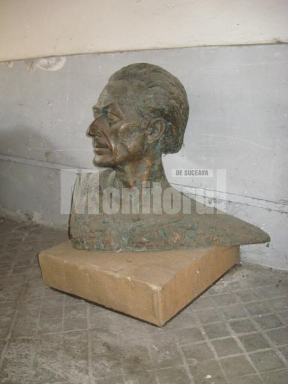 Bronz prăfuit: Baronul din gang