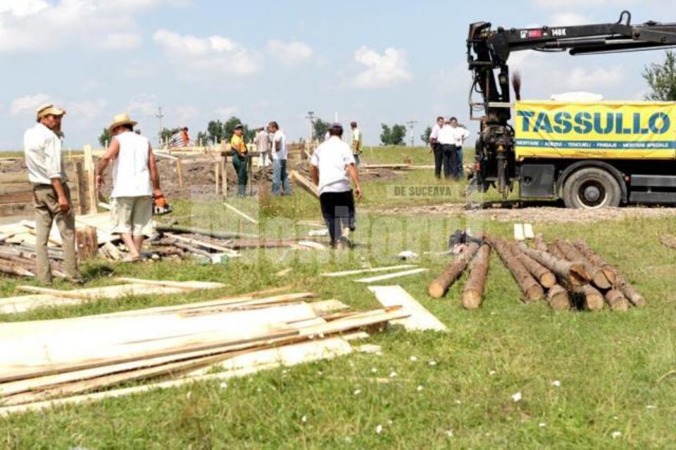 14 familii de sinistrați își vor reface casele cu mortar de zidărie Tassullo