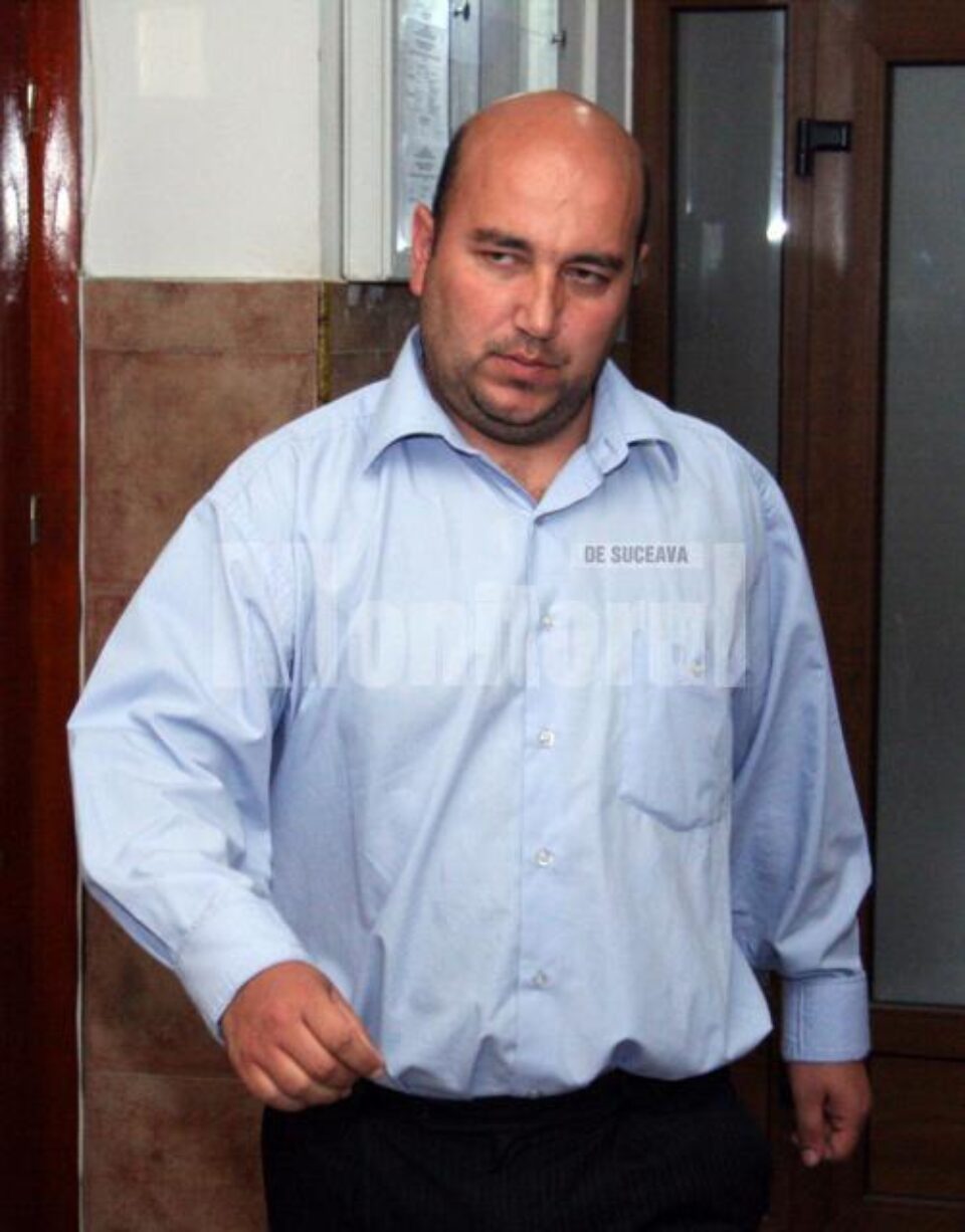 Gheorghe Cristinel Pînzaru susține că polițistul i-a propus să facă contrabandă