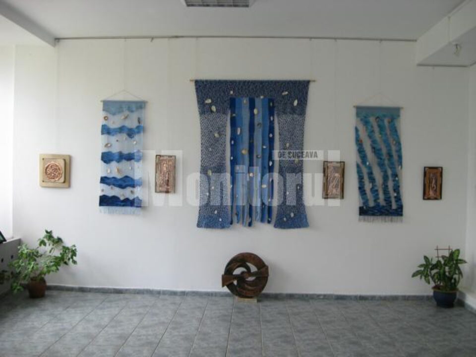 Expoziție de tapiserie, metaloplastie și sculptură