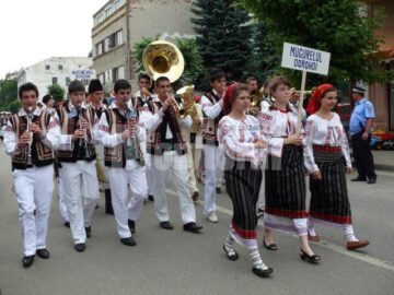 Manifestare: „Dorna, plai de joc și cântec”, la a treia ediție