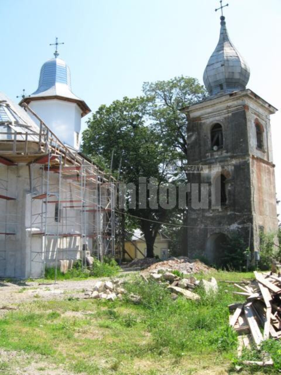Ansamblul Bisericii Sf. Simion - Lăcașul de cult și turnul-clopotniță