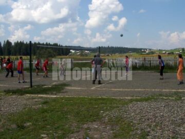 Sărbătoare: Festivalul „Flori de pe Dorna”