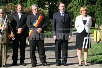 Piața Tricolorului: Ceremonie publică de intonare a imnului național, în centrul Sucevei