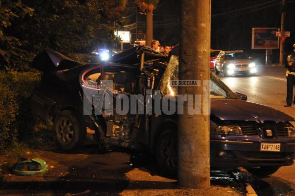 Accidentul s-a petrecut în noaptea de joi spre vineri. Foto: Timotei ANTONESEI