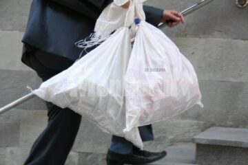 În urma perchezițiilor au fost capturate țigări în valoare de peste 1.100.000 Euro