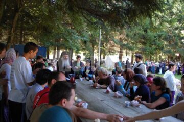 Adunarea Tinerilor Creștini Ortodocși: 400 de tineri din Mitropolia Moldovei și Bucovinei au stat două zile la Nemțișor