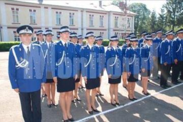 Fălticeni: Prima festivitate de absolvire la Școala Militară de Subofițeri Jandarmi