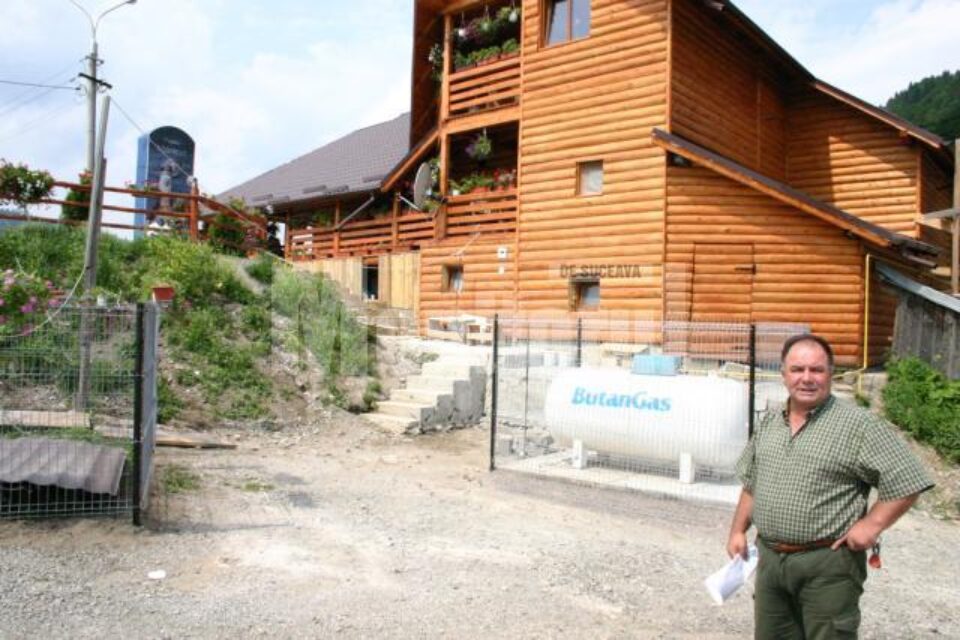Ion Baciu Țăran spune că va cere daune de 500.000 de lei celor care-l reclamă fără rost
