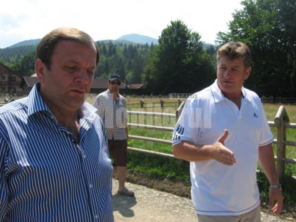 Flutur si primarul din Malini Petru Nistor