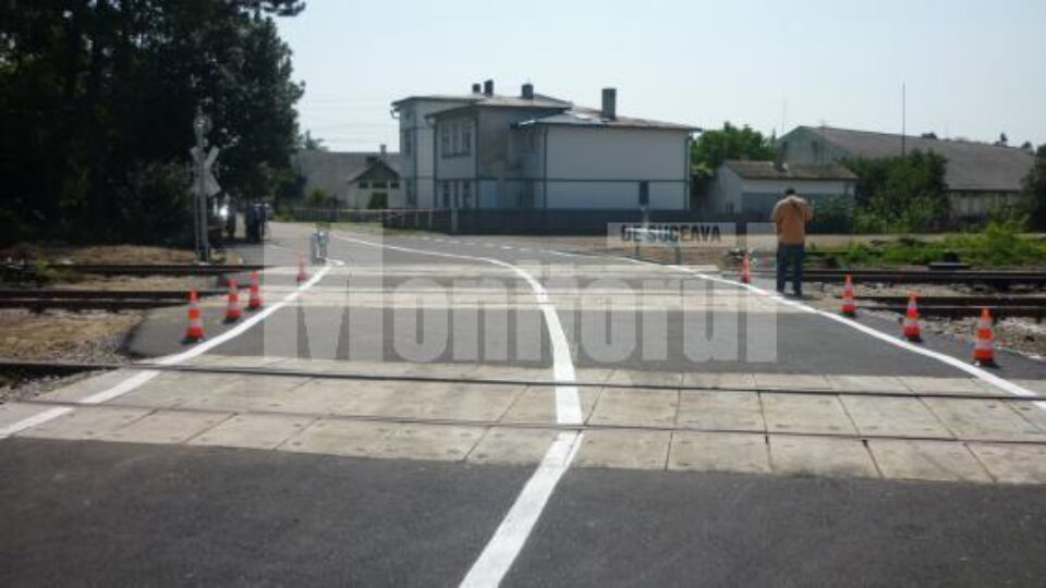 Rădăuți: Noul pasaj CFR, inaugurat în prezența a peste o sută de rădăuțeni