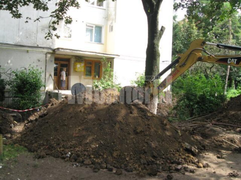 Lucrările de pe Ștefan Dracinschi, întrerupte temporar din cauza ruperii unor cabluri electrice Lucrările de pe Ștefan Dracinschi, întrerupte temporar din cauza ruperii unor cabluri electrice