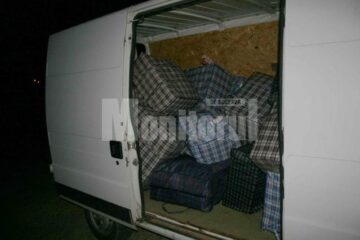 Polițiștii de frontieră suceveni au interceptat un transport ilegal de peste 30 de mii de pachete de țigări