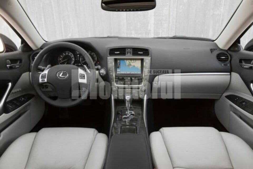 Lexus IS Facelift