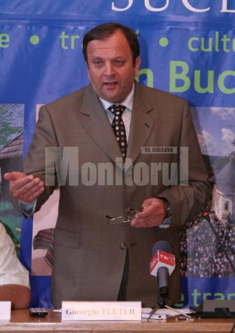 Gheorghe Flutur a precizat că una dintre posibilitățile de investiții este în Spitalul Județean „Sf. Ioan cel Nou” Suceava Gheorghe Flutur a precizat că una dintre posibilitățile de investiții este în Spitalul Județean „Sf. Ioan cel Nou” Suceava