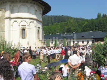 Act Patriarhal: Biserica Mănăstirii Putna va avea și hramul Sfântului Voievod Ștefan cel Mare