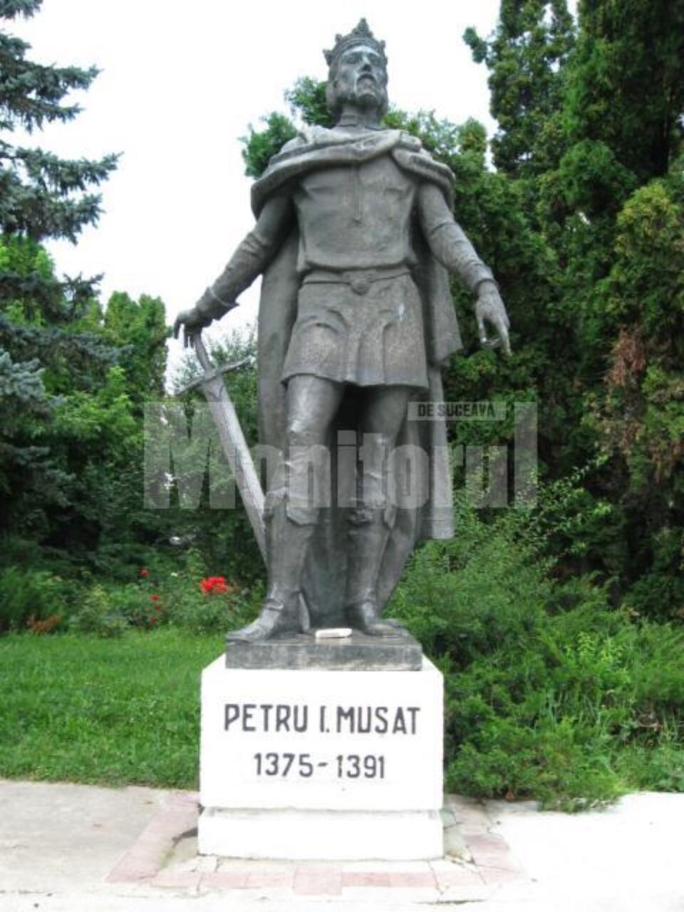 Statuia voievodului Petru I Mușat
