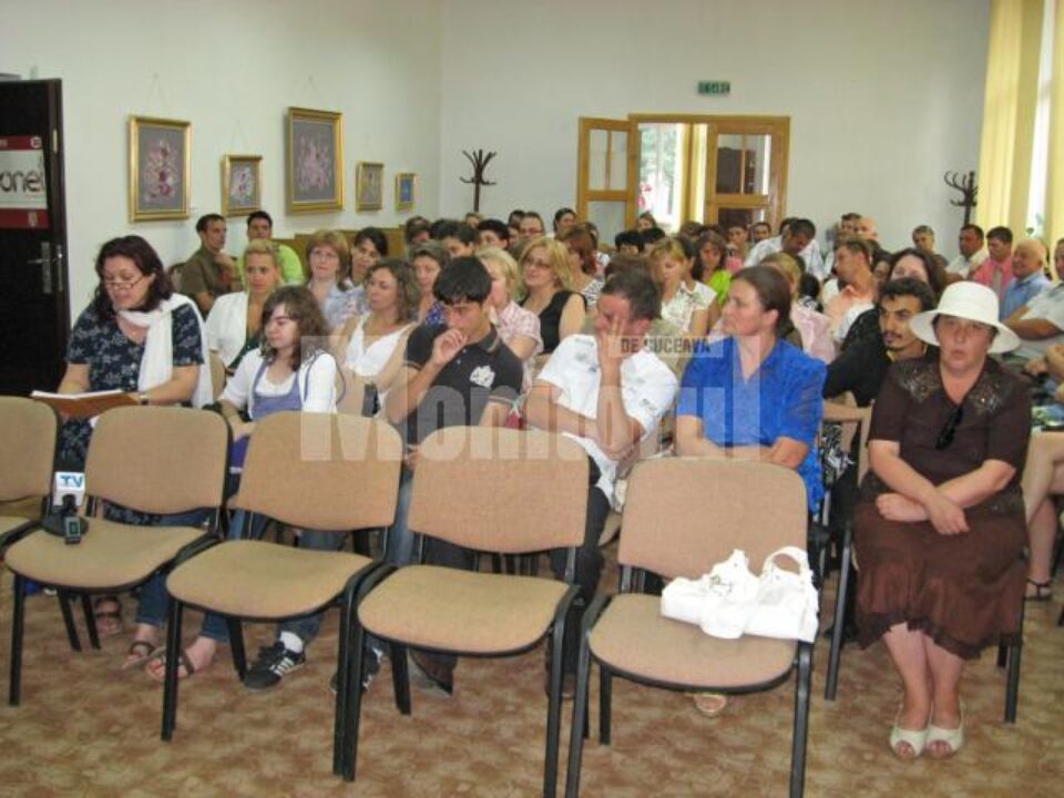 Participanți la lansare