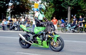 Pe două roți: “Cartierul” motocicliștilor, la Rădăuți