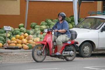 De șase ani: Sucevenii din opt orașe foste comune trăiesc în continuare la țară