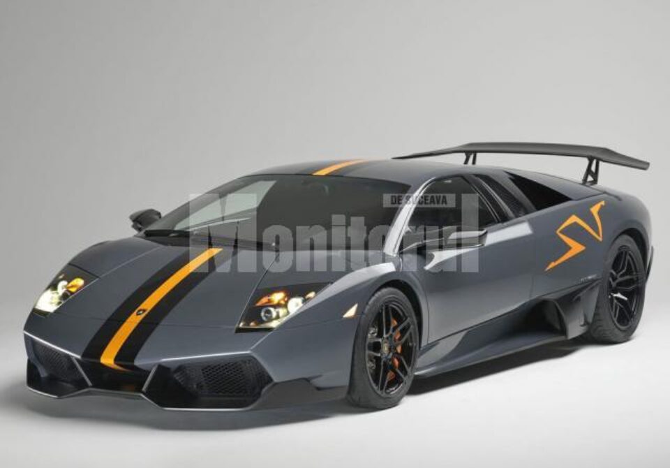 Lamborghini Murcielago LP 670-4 SV