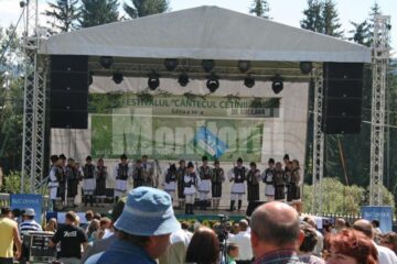 Festivalul folcloric „Cântecul cetinii” a ajuns la cea de-a XIV-a ediție