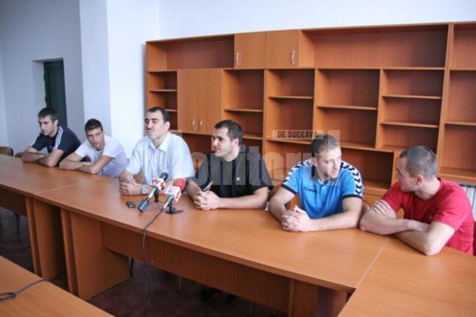 Sucevenii își vor cristaliza în turneul de la Odorhei relațiile de joc pentru campionatul care stă să înceapă Sucevenii își vor cristaliza în turneul de la Odorhei relațiile de joc pentru campionatul care stă să înceapă