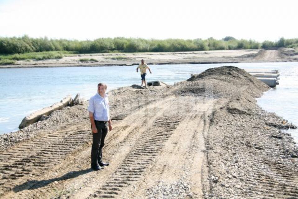 Podul ar putea fi deschis chiar astăzi sau cel târziu luni