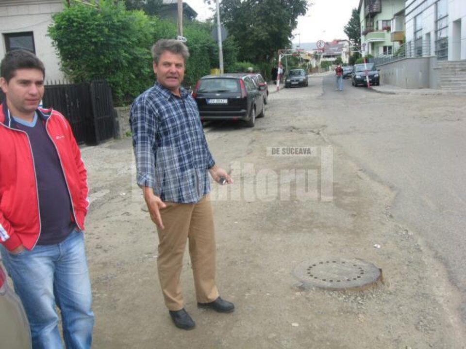 Taximetriștii din zonă au văzut deja mulți șoferi rămași în drum din cauza canalului