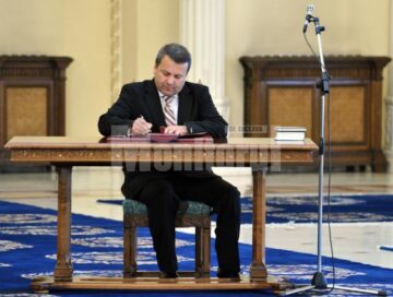 Noii miniștri au depus jurământul