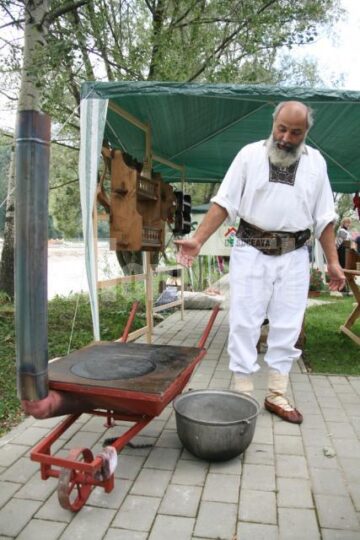 2-5 septembrie: Momente aniversare, inedite, spectaculoase, la „Nopțile Humorului”