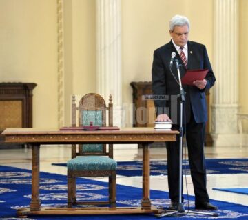 Noii miniștri au depus jurământul
