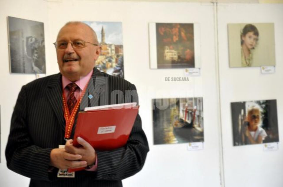 Președintele Asociației Artiștilor Fotografi din România (AAFR), Ștefan Tóth