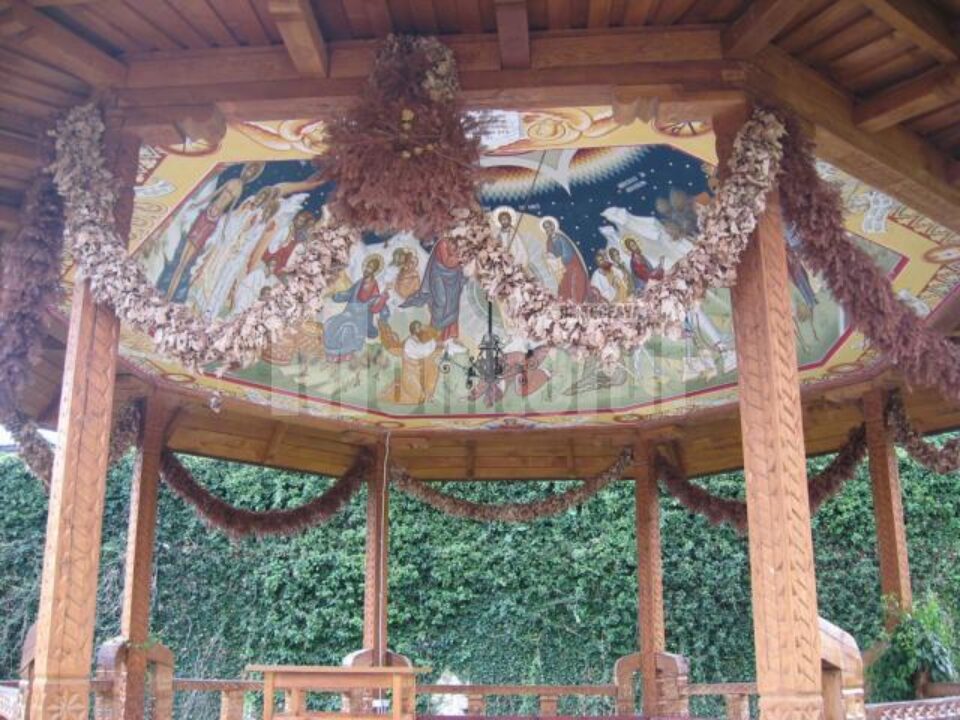 De la avangardă la duhovnicie: Discuții de poeți pe prispa Mănăstirii Râșca (I)