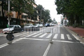 Haos: Trafic de coșmar în centrul Sucevei