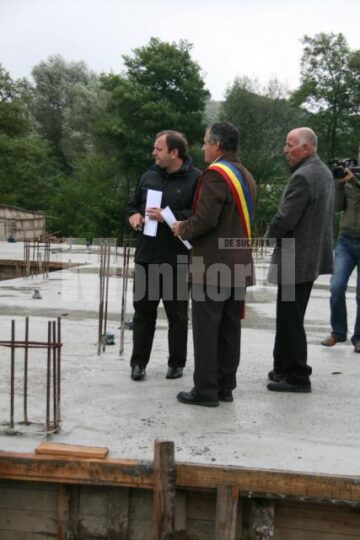 Infrastructură: La Hârtop a fost inaugurat un drum nou de aproape un milion de lei