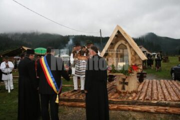 La Ciocănești: „Răscolu’ stânii” la Botoș