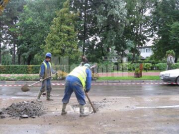 Utilajele de spargere a asfaltului - sapa si tarnacopul
