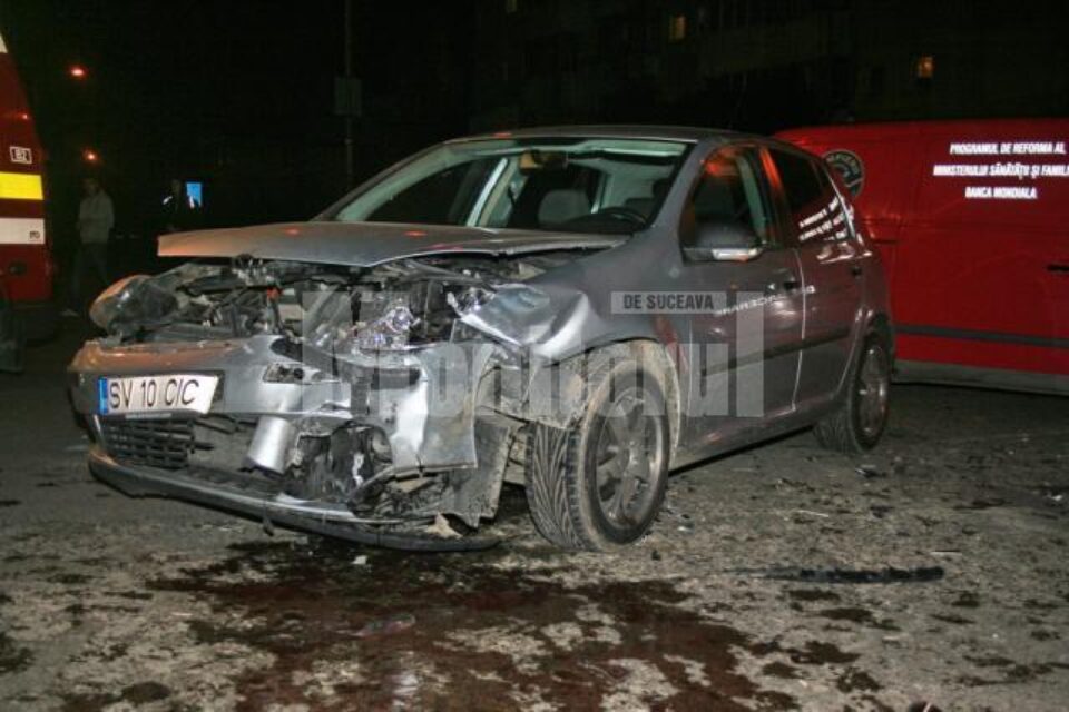 Autoturismul VW al șoferului în vârsta de 18 ani