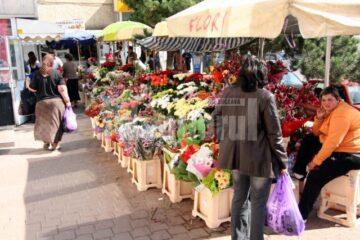 Reacție: Flutur, bine primit de profesori și părinți la deschiderea anului școlar