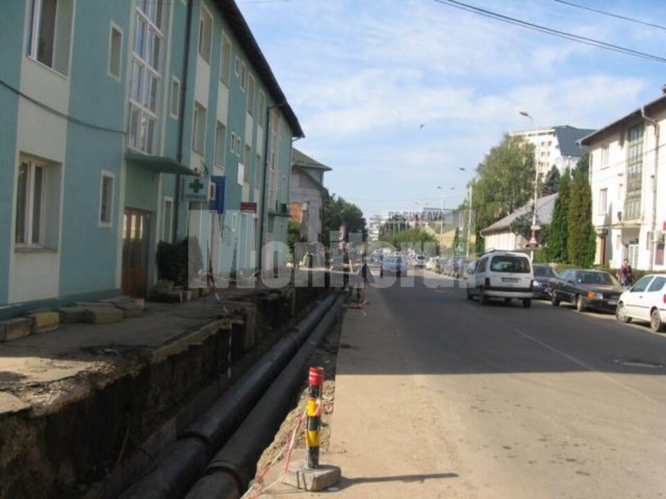Montarea conductelor de termoficare pe străzile Mihai Viteazu și Ciprian Porumbescu a fost finalizată sâmbătă
