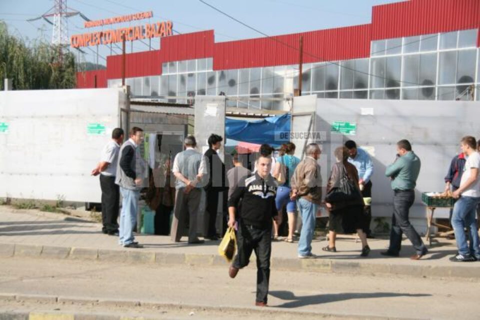 Lipsă de clienți: Din cel mai important centru comercial al orașului, loc de promenadă