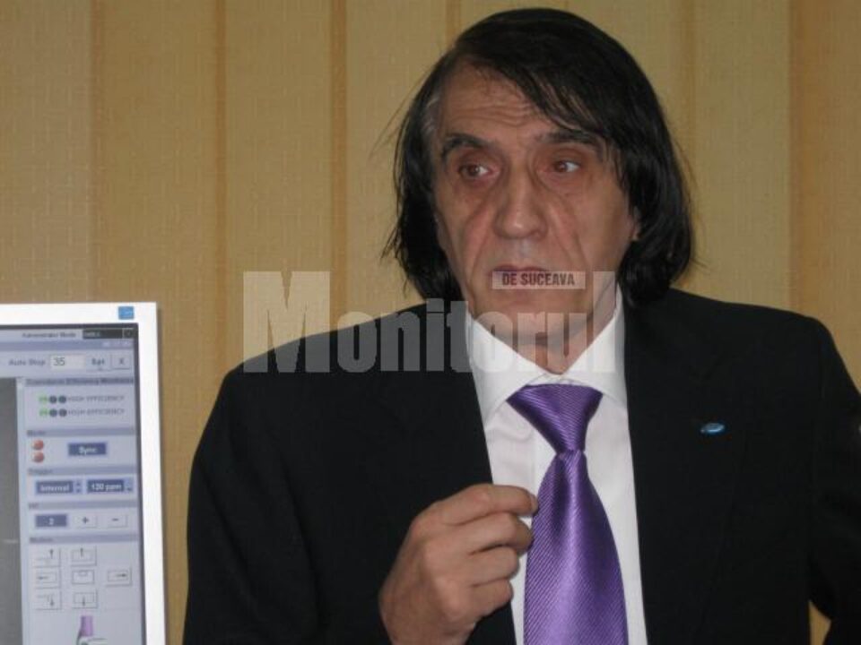 Noul echipament va fi deservit de dr. Nicolae Dobromir și dr. Janin Năsăudeanu