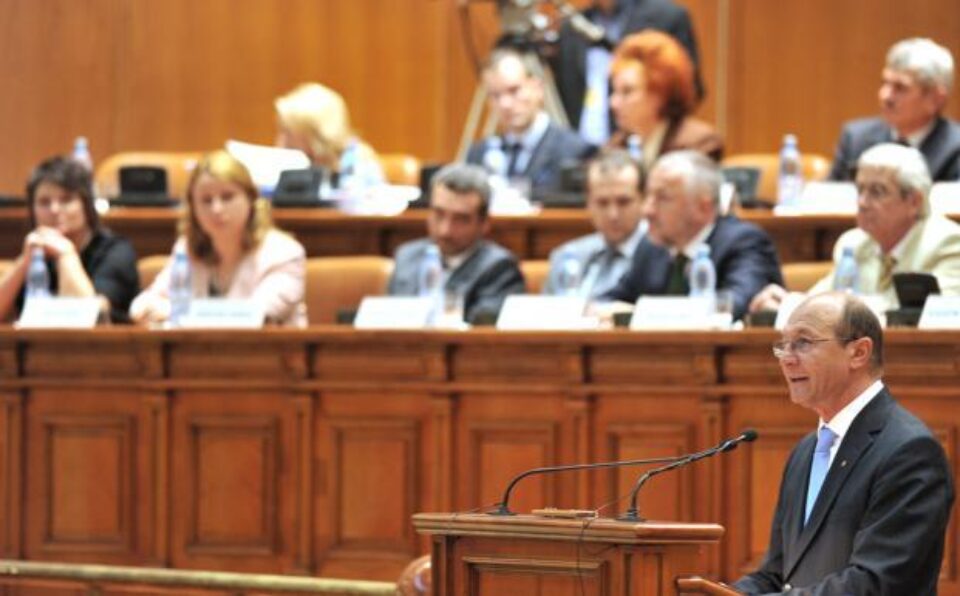 Băsescu: Trebuie să regândim întreg sistemul de asistență socială. Foto: Sorin LUPȘA