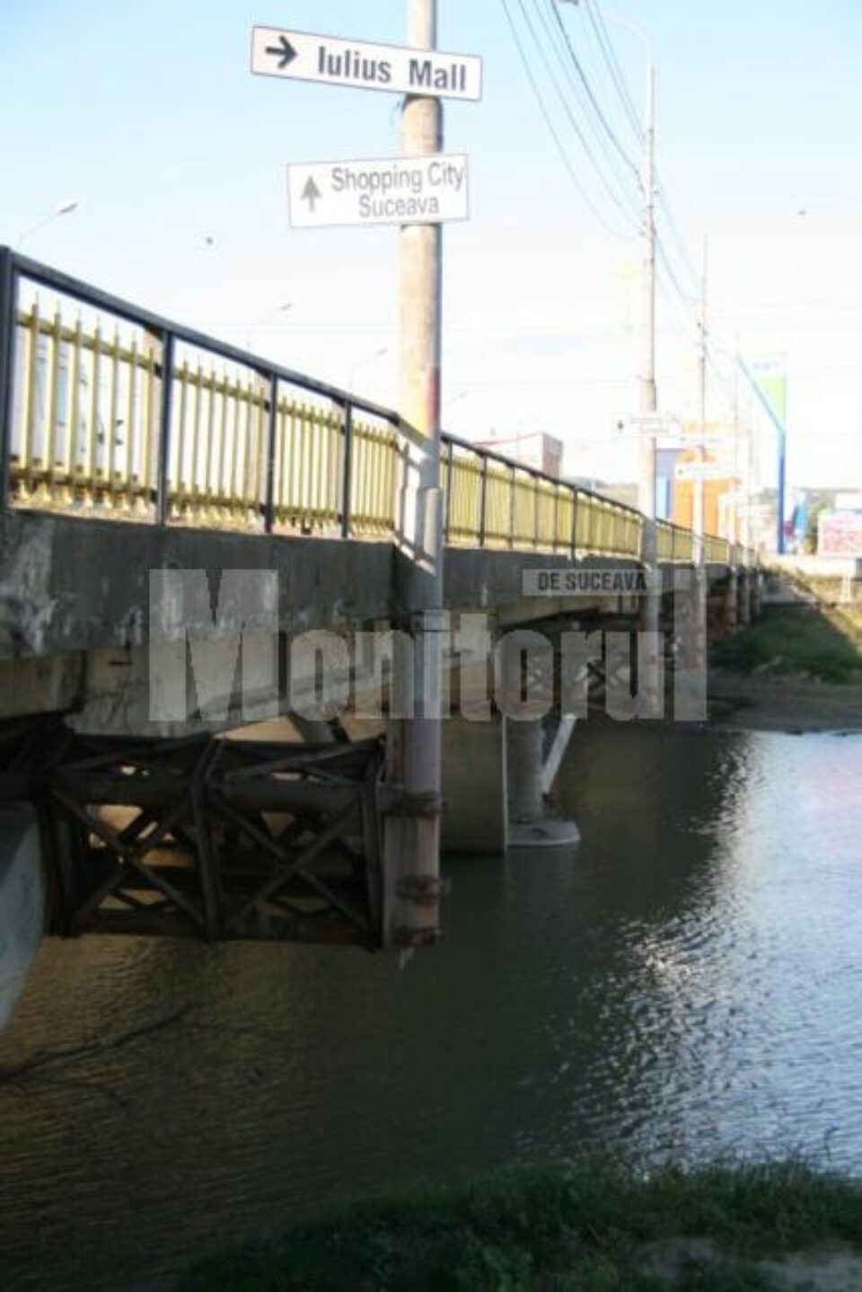 Preventiv: Podurile și pasajele CFR din municipiul Suceava vor fi monitorizate permanent de o firmă de specialitate