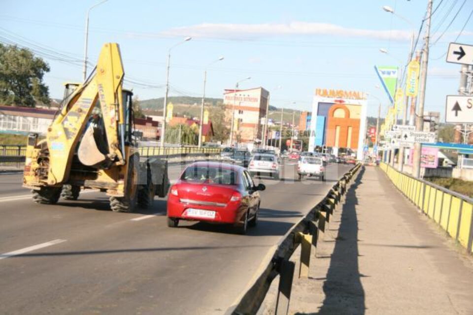 Modificări trafic: Rute ocolitoare pentru traficul greu, după restricțiile de acces pe podul Burdujeni