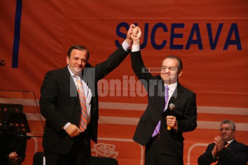 Flutur: Domnule Boc, dacă mai e nevoie de o Revoluție Portocalie, spuneți-ne