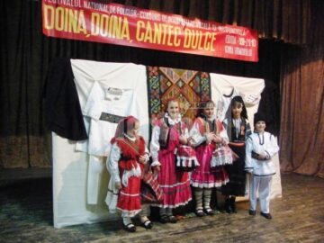 Gura Humorului: Concurenți din 13 județe, pe scena Festivalului Național „Doină, doină, cântec dulce”